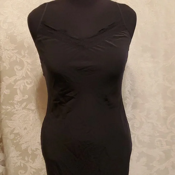 SZ.8 E C I NEW YORK 100% SILK SLIP - Picture 5 of 6